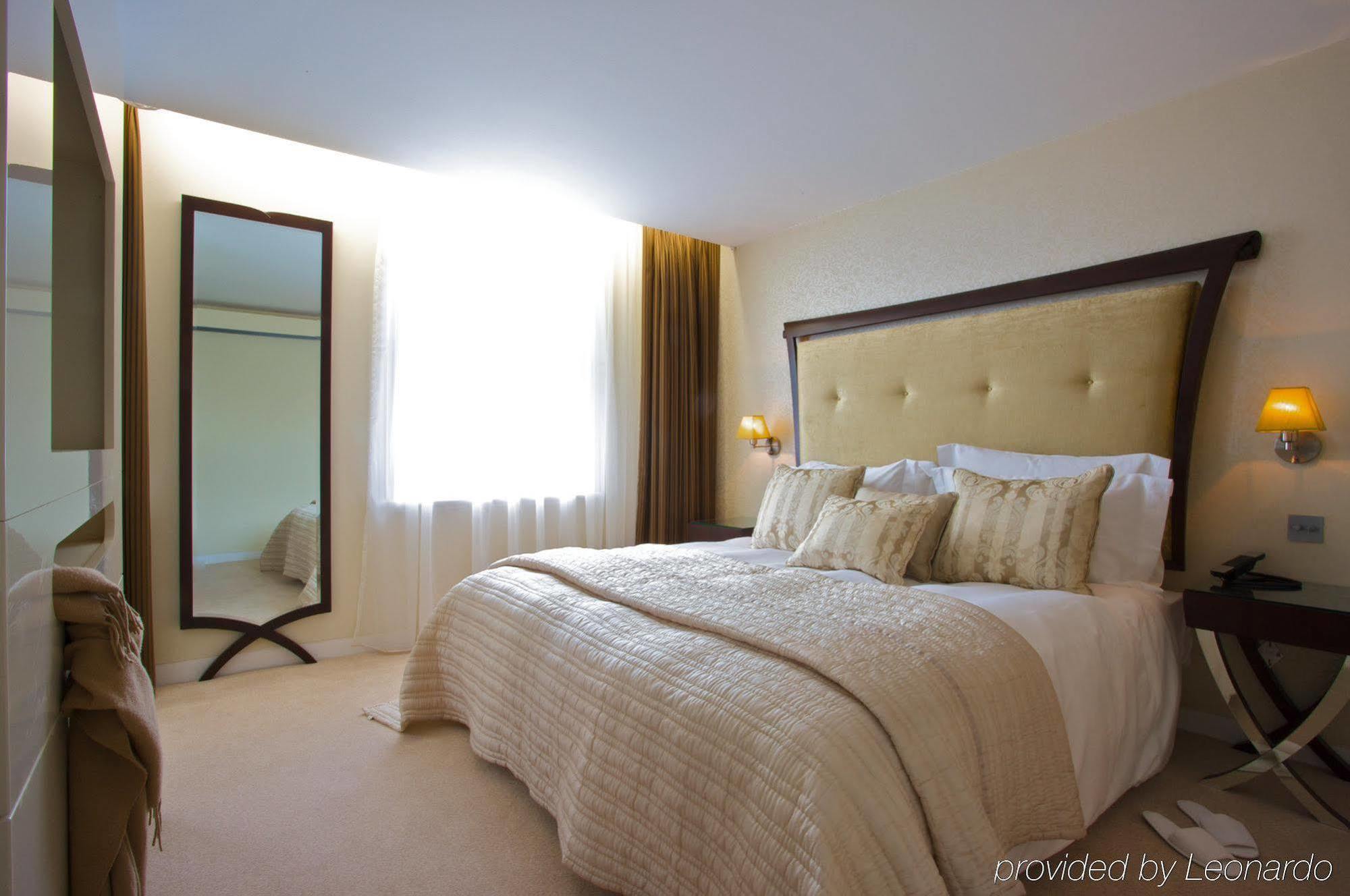 Ten Manchester Street Hotel London Room photo