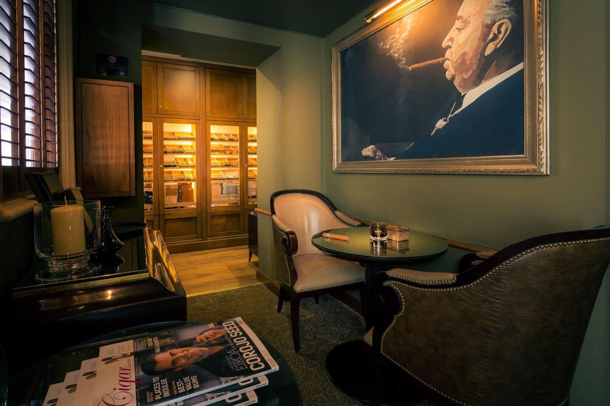 Ten Manchester Street Hotel London Exterior photo
